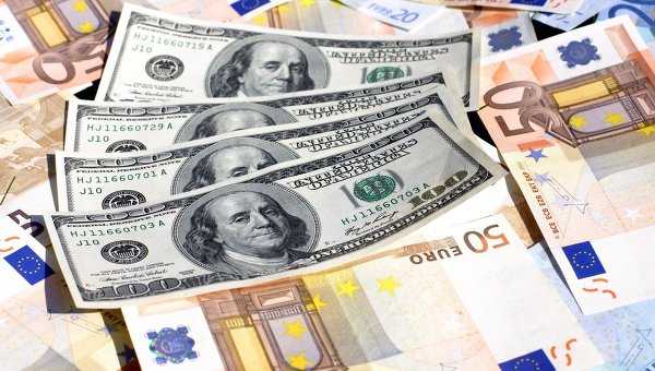 Dollar kursi yana ko`tarildi, evro esa pastladi